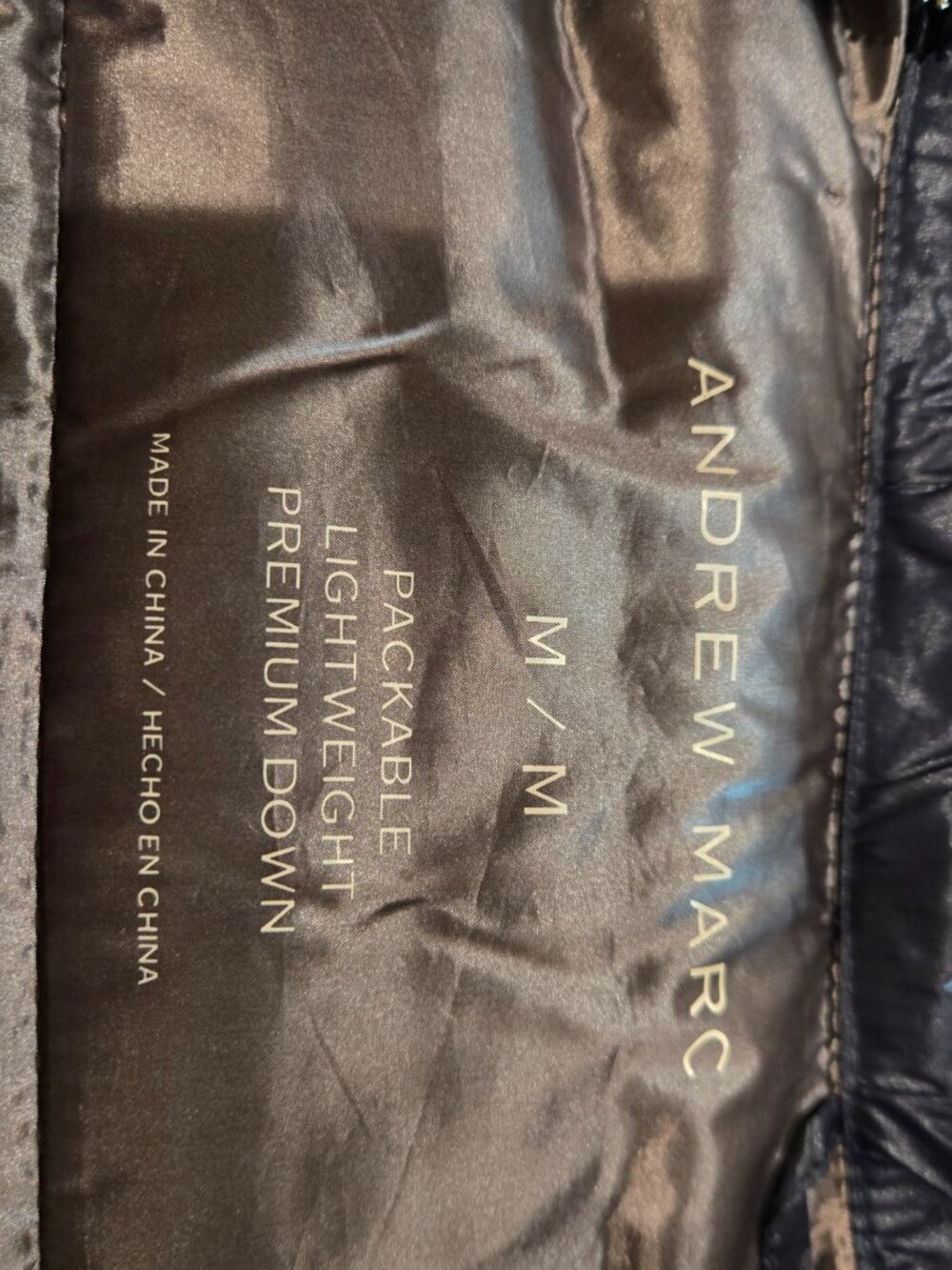 Andrew Marc packable lightweight premium down jacket - Picture 3 of 7